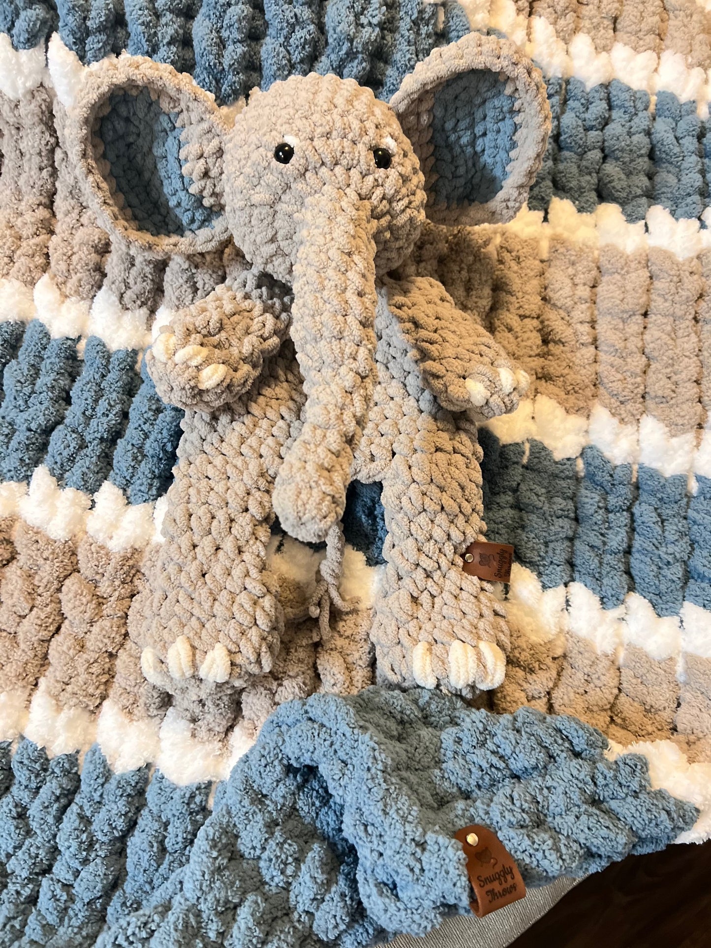 Hand-Knit Chunky Baby Blanket/Playmat & Elephant Snuggler Set | Soft & Cozy Gift | Newborn Gift | Baby Shower Gift | Nursery Decor