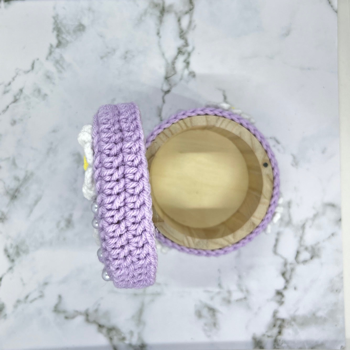 Lavender Daisy Crochet Trinket Box | Handmade Floral Keepsake with Pearls & Magnetic Closure