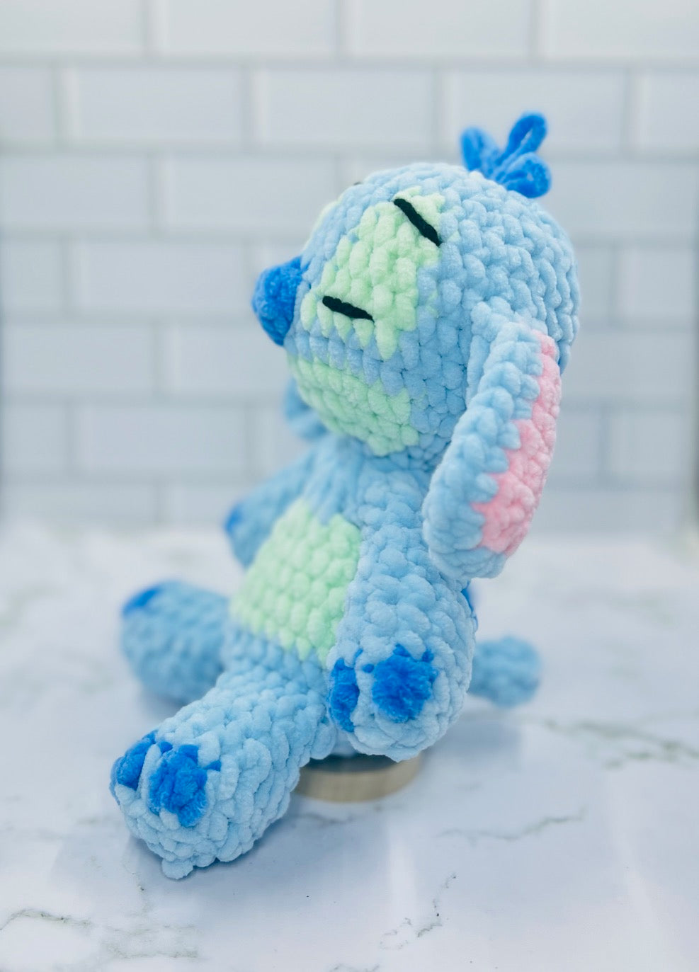 Crochet Sleeping Alien Plushie | Soft & Cuddly Alien Nap Buddy