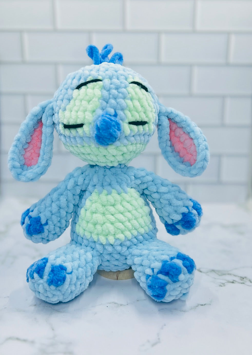 Crochet Sleeping Alien Plushie | Soft & Cuddly Alien Nap Buddy